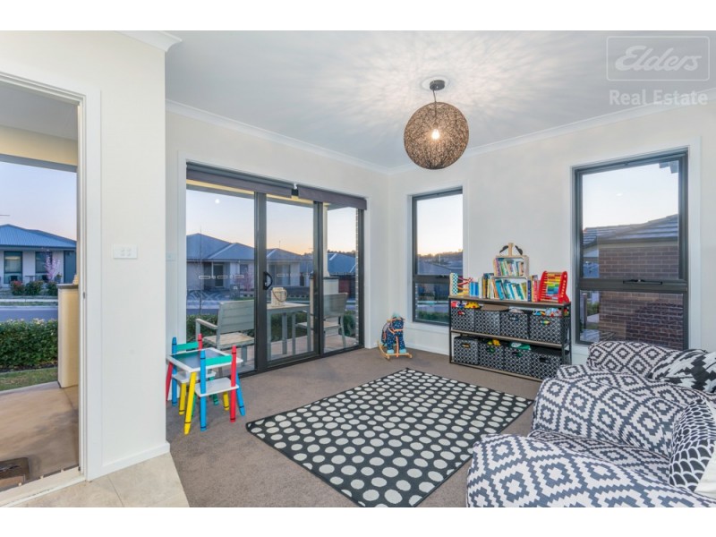 19 Insley Street, Googong NSW 2620
