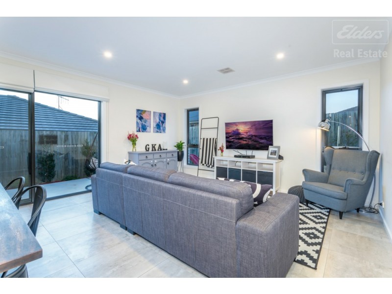 19 Insley Street, Googong NSW 2620