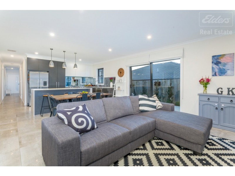 19 Insley Street, Googong NSW 2620
