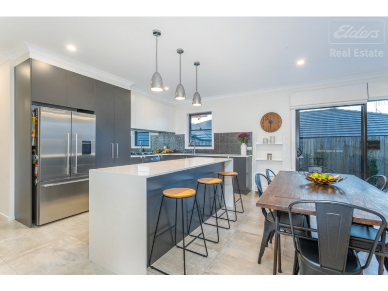 19 Insley Street, Googong NSW 2620