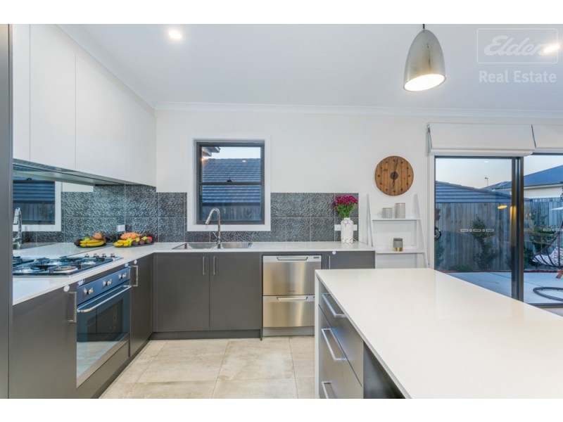 19 Insley Street, Googong NSW 2620