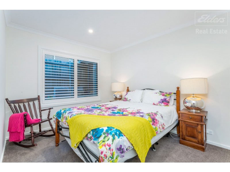 19 Insley Street, Googong NSW 2620