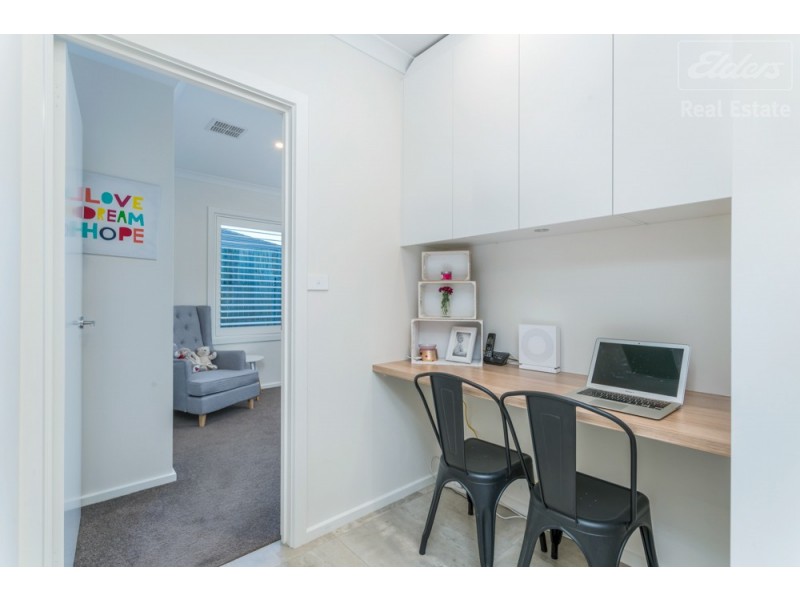 19 Insley Street, Googong NSW 2620
