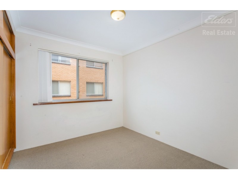 8/3-5 Davison Street, Queanbeyan West NSW 2620