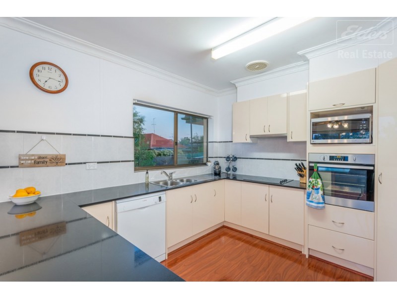 26 Naylor Street, Crestwood NSW 2620