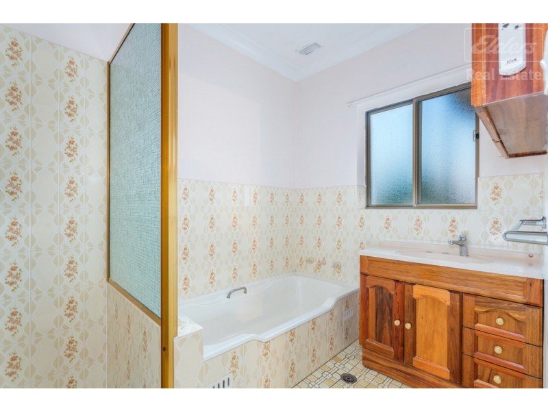 26 Naylor Street, Crestwood NSW 2620