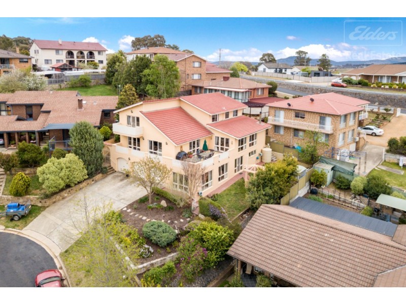 7 Rowley Place, Crestwood NSW 2620