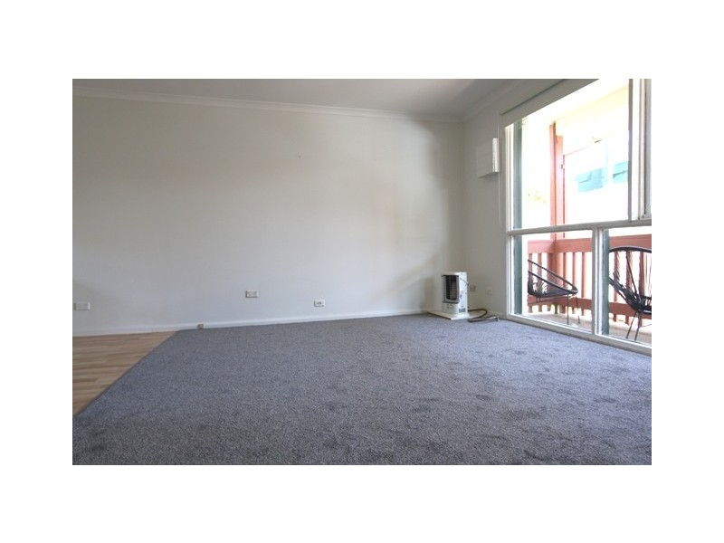 4/88A Fergus Road, Queanbeyan NSW 2620