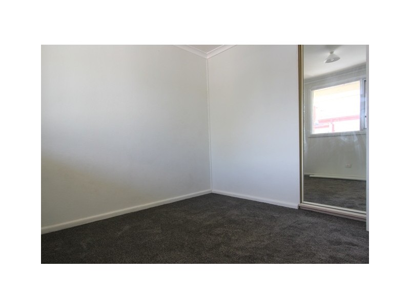 4/88A Fergus Road, Queanbeyan NSW 2620