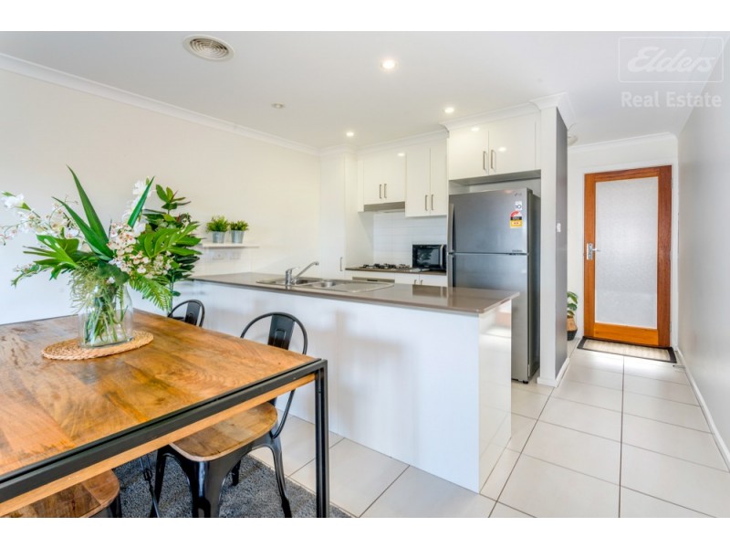 11/19-21 Henderson Road, Crestwood NSW 2620