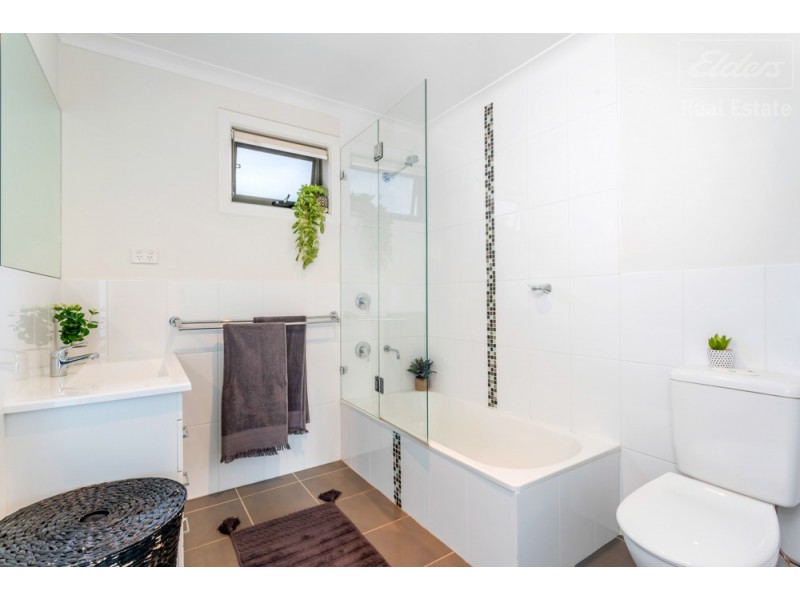 11/19-21 Henderson Road, Crestwood NSW 2620