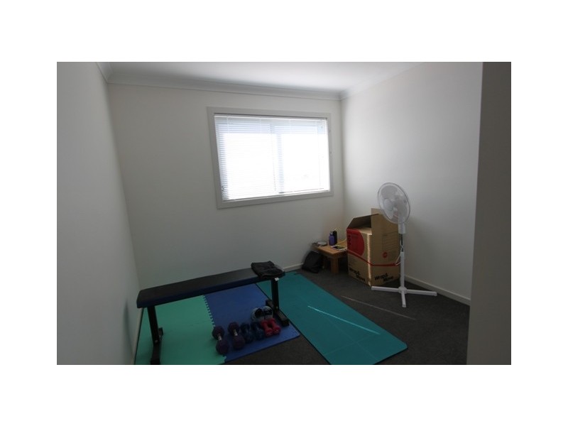 81 Caragh Avenue, Googong NSW 2620