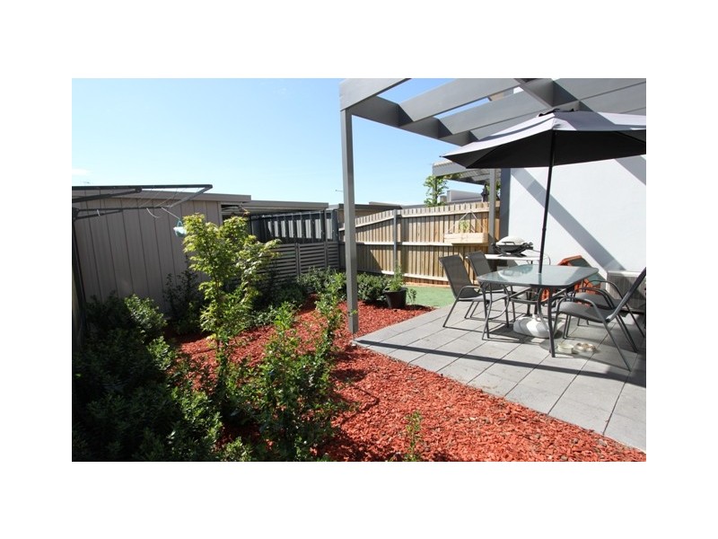 81 Caragh Avenue, Googong NSW 2620