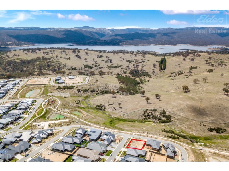 14 Leon Street, Googong NSW 2620