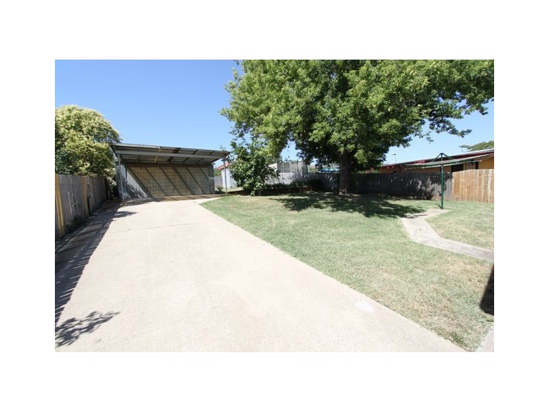 11 Hillbar Street, Queanbeyan NSW 2620