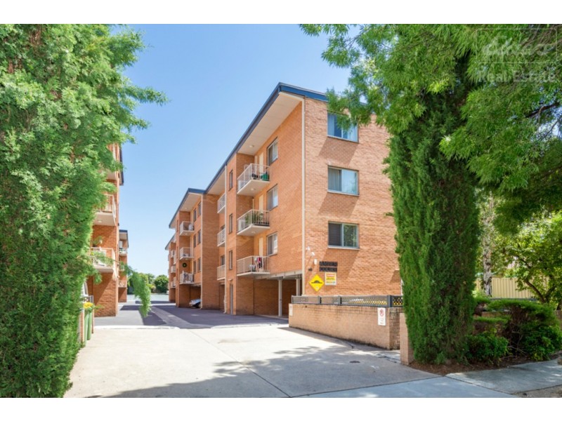 42/18 Booth Street, Queanbeyan East NSW 2620