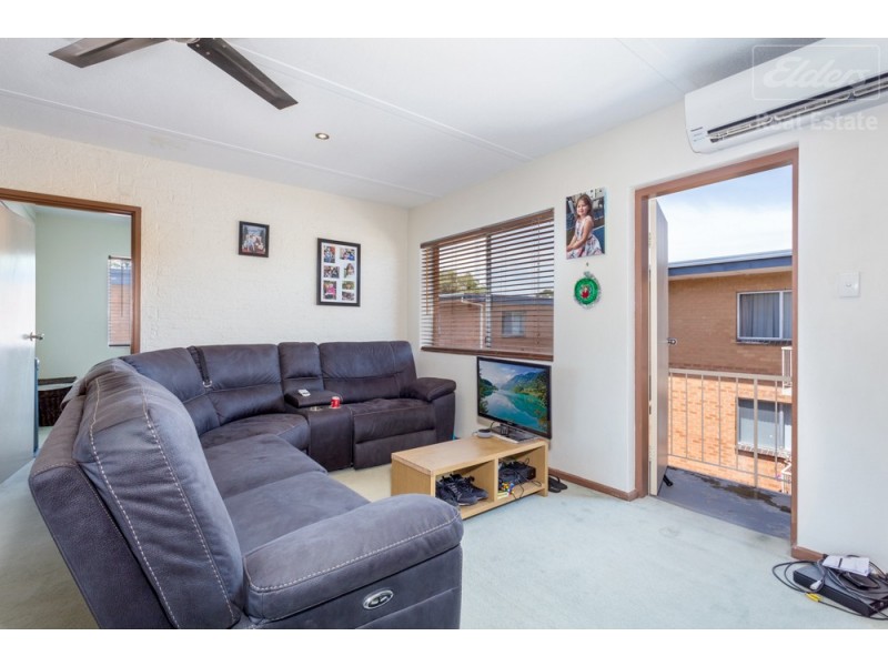 42/18 Booth Street, Queanbeyan East NSW 2620
