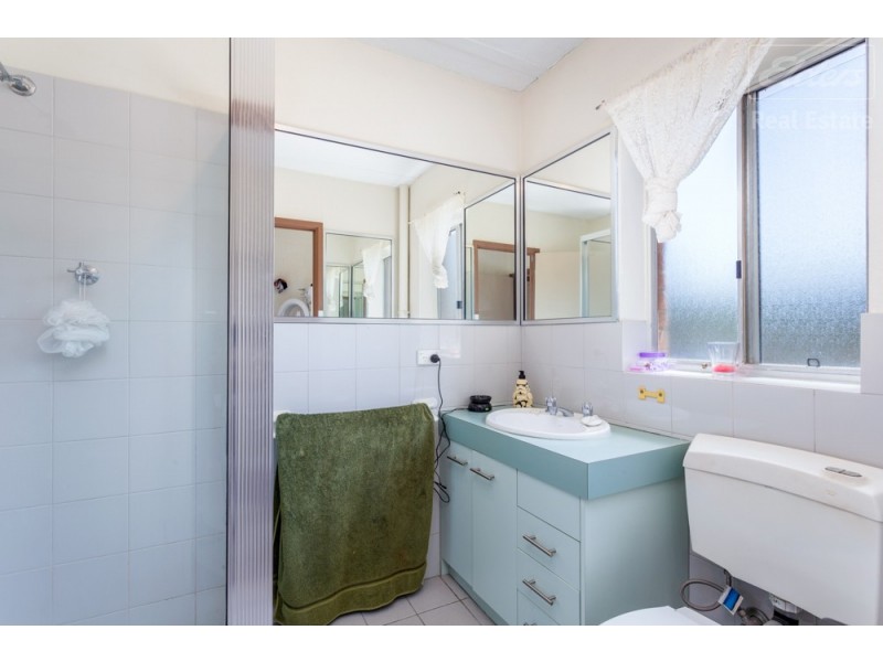 42/18 Booth Street, Queanbeyan East NSW 2620