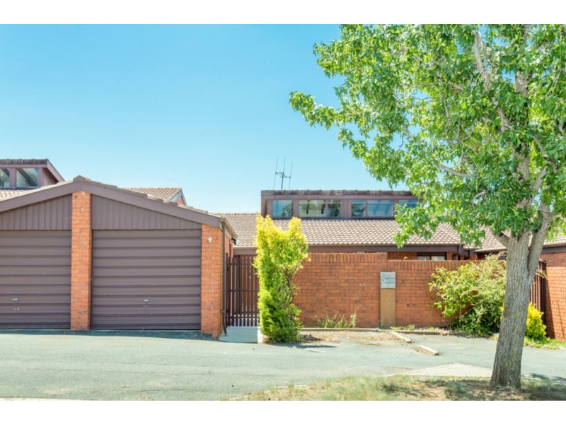 4/3 Hakea Street, Karabar NSW 2620