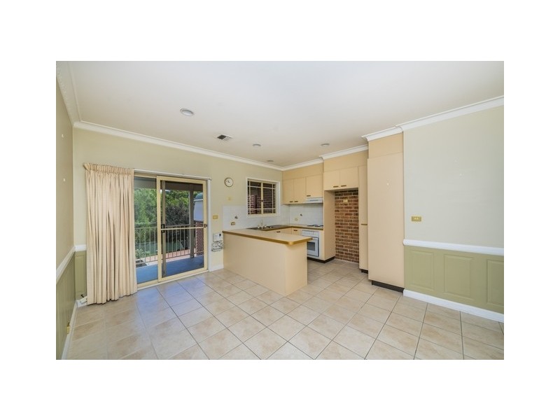 1/28 Macquoid Street, Queanbeyan NSW 2620