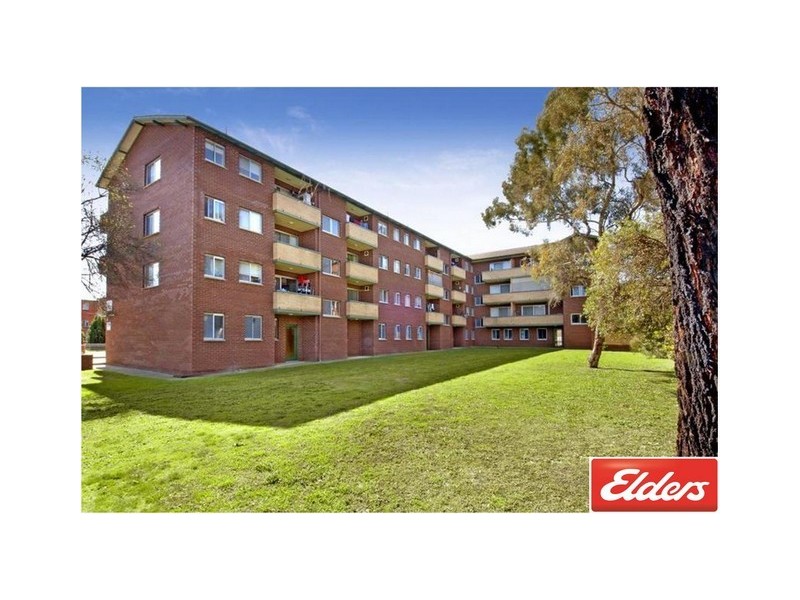 11/30 Trinculo Place, Queanbeyan NSW 2620