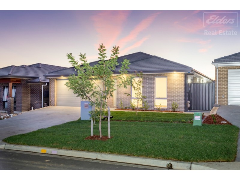 26 Zealie Bend, Googong NSW 2620