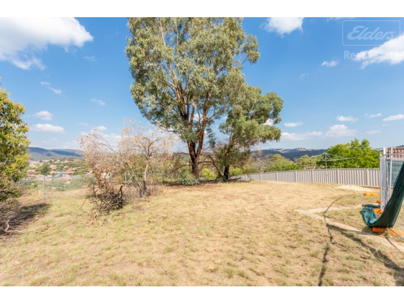 37 Ullamulla Crescent, Karabar NSW 2620
