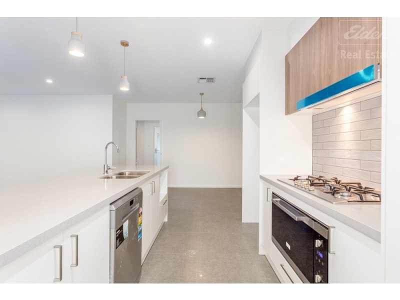 34 Zealie Bend, Googong NSW 2620