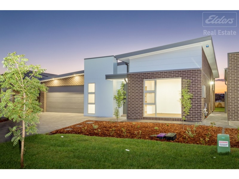 34 Zealie Bend, Googong NSW 2620