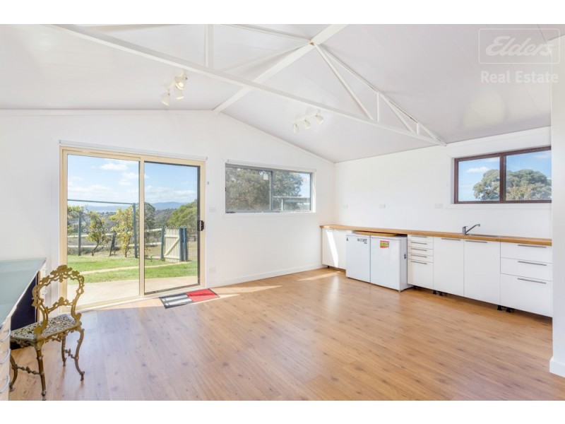 103 Whiskers Creek Road, Carwoola NSW 2620