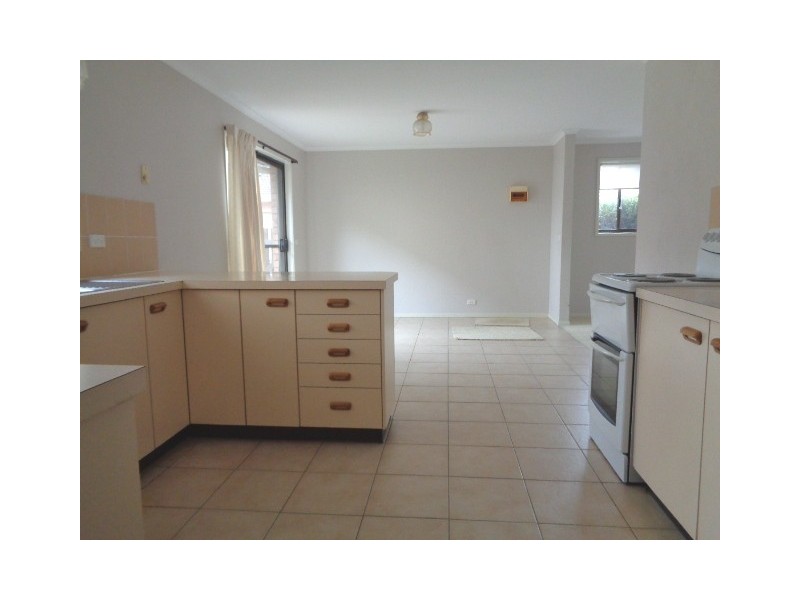 3/11 Donald Road, Queanbeyan NSW 2620