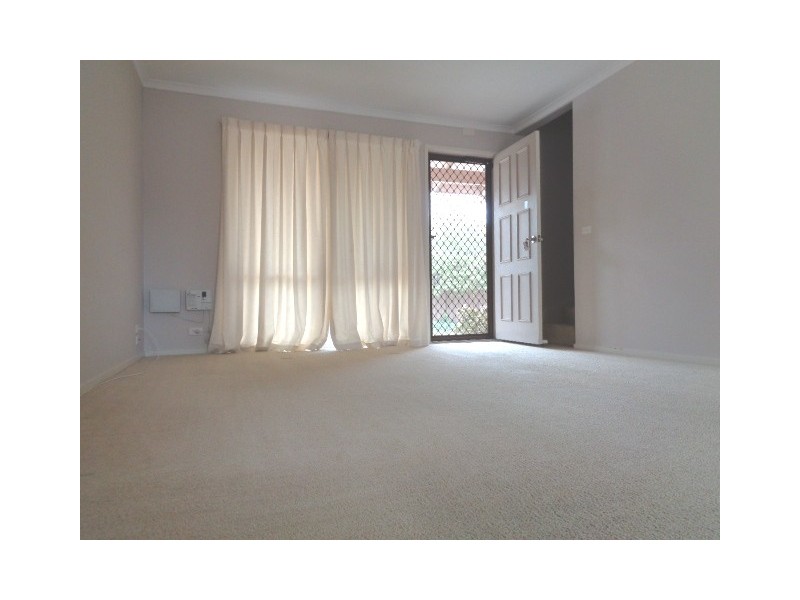 3/11 Donald Road, Queanbeyan NSW 2620