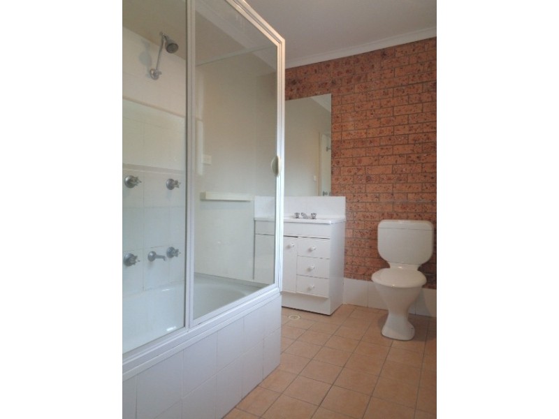 3/11 Donald Road, Queanbeyan NSW 2620
