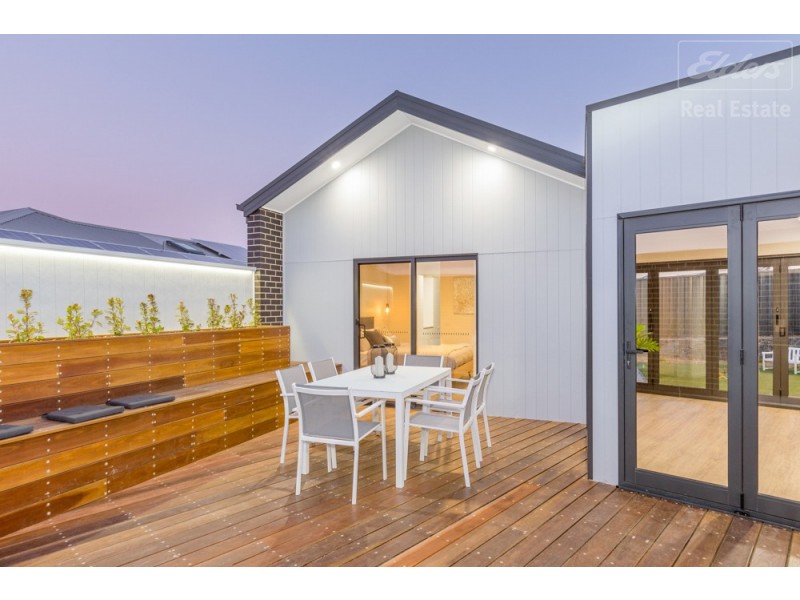 68 Aprasia Avenue, Googong NSW 2620