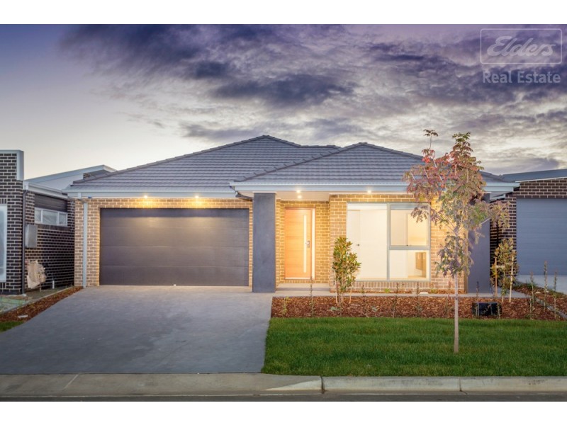 36 Zealie Bend, Googong NSW 2620