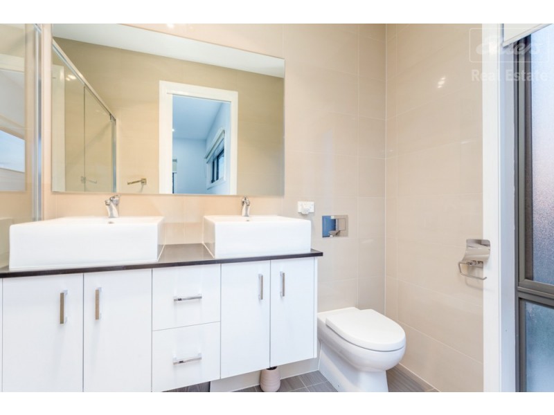 2 Hearne Street, Googong NSW 2620