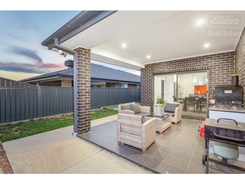 2 Hearne Street, Googong NSW 2620