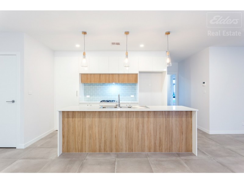 17 Mason Street, Googong NSW 2620