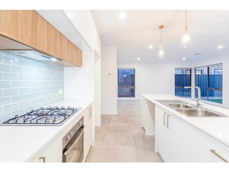 17 Mason Street, Googong NSW 2620