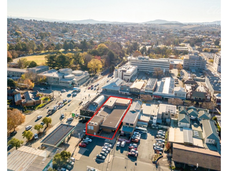 8 Monaro Street, Queanbeyan NSW 2620