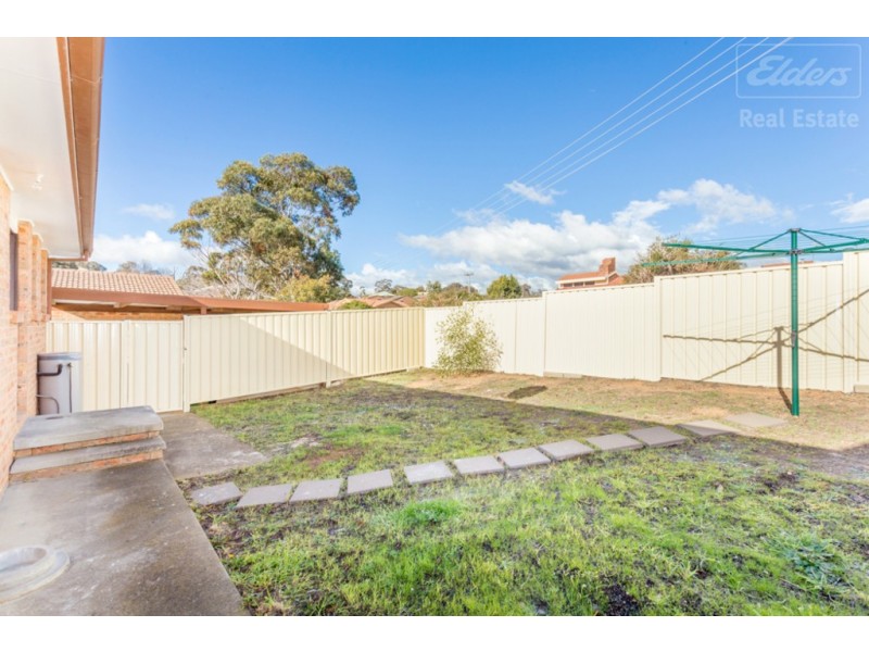 6/2 Lazarus Crescent, Queanbeyan West NSW 2620