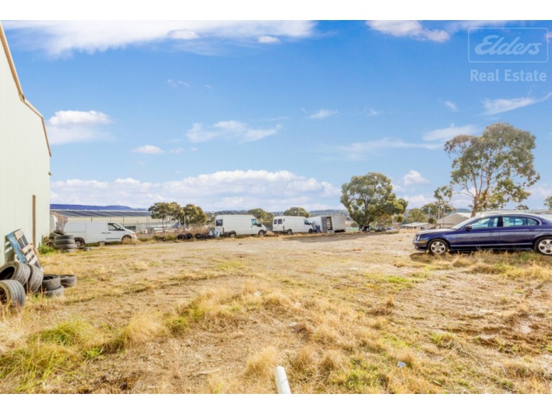 7A Barrow Place, Queanbeyan East NSW 2620