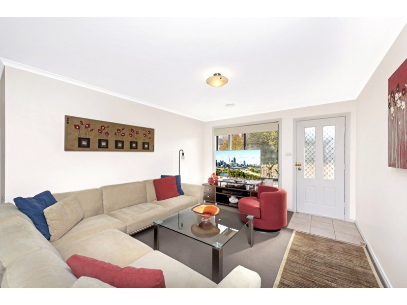 4 PALM COURT, Jerrabomberra NSW 2619