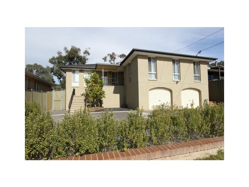 92 Munro Road, Queanbeyan NSW 2620