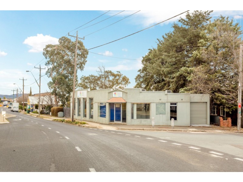 93 Uriarra Road, Queanbeyan NSW 2620