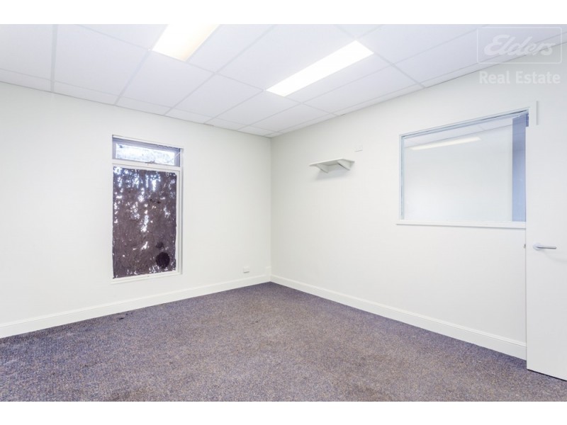 93 Uriarra Road, Queanbeyan NSW 2620