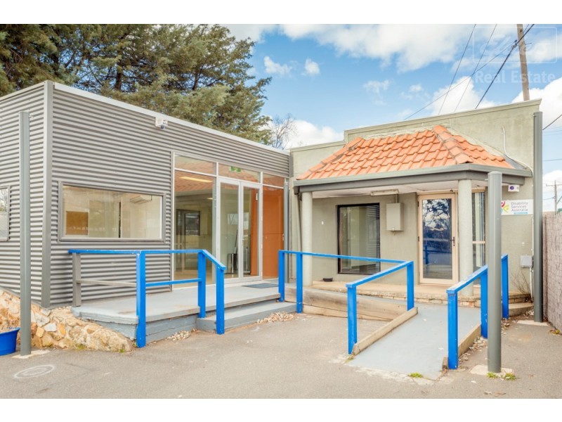 93 Uriarra Road, Queanbeyan NSW 2620