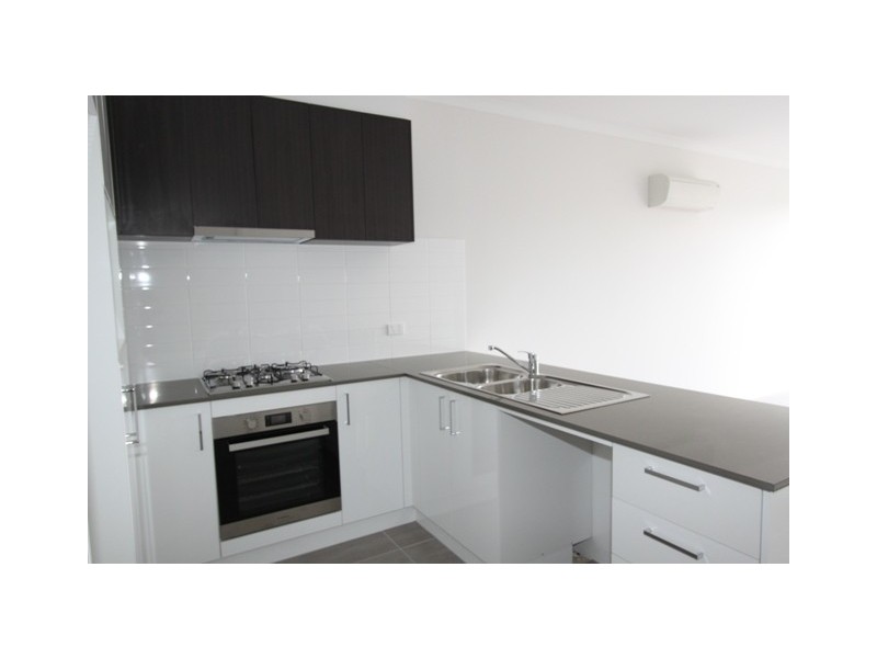 8 Percival Road, Googong NSW 2620