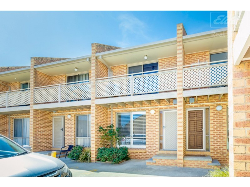 10/1A Davison Street, Queanbeyan NSW 2620