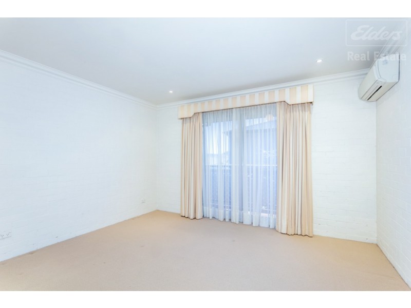 10/1A Davison Street, Queanbeyan NSW 2620